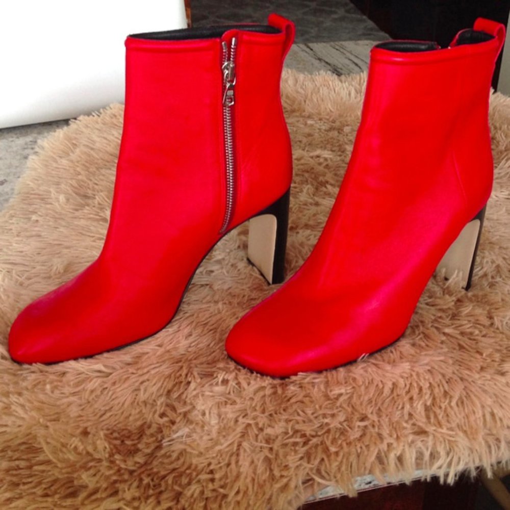 NWOT Rag & Bone Red Ankle Boots - Picture 3 of 10
